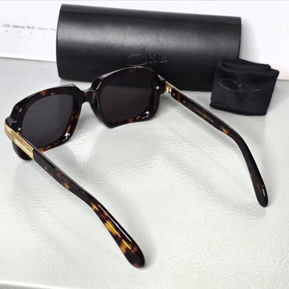 Cazal Mod 607 Havana sunglasses - Picture 3 of 3
